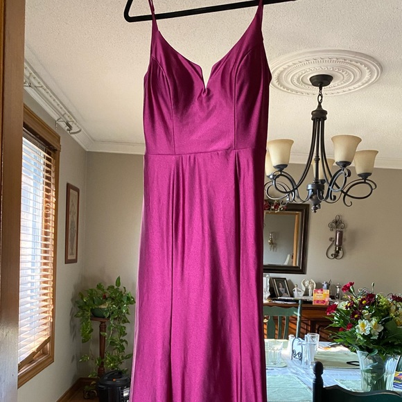 Magenta Prom/Gala dress - Picture 1 of 4